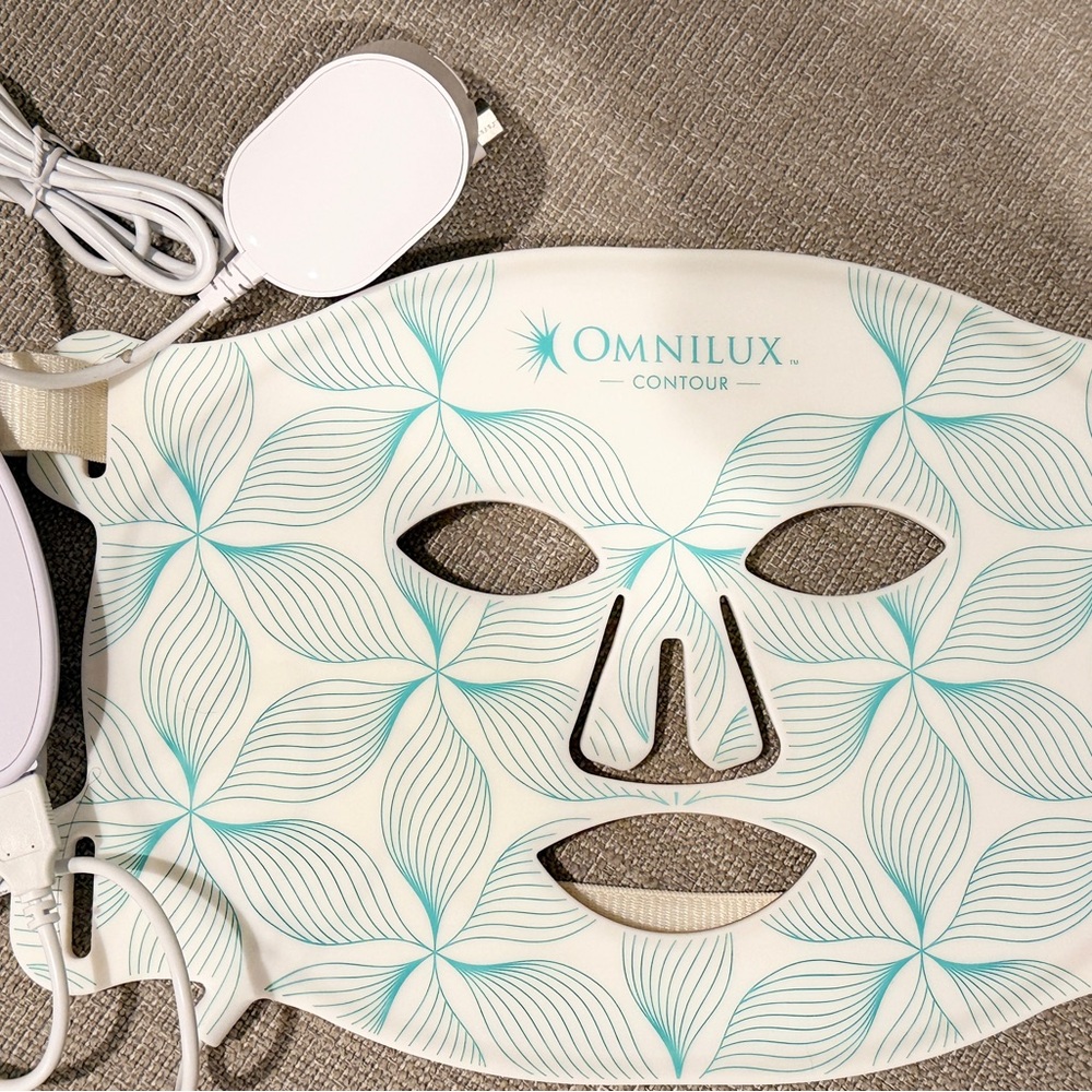 Omnilux Contour Cream and Blue Skincare Mask